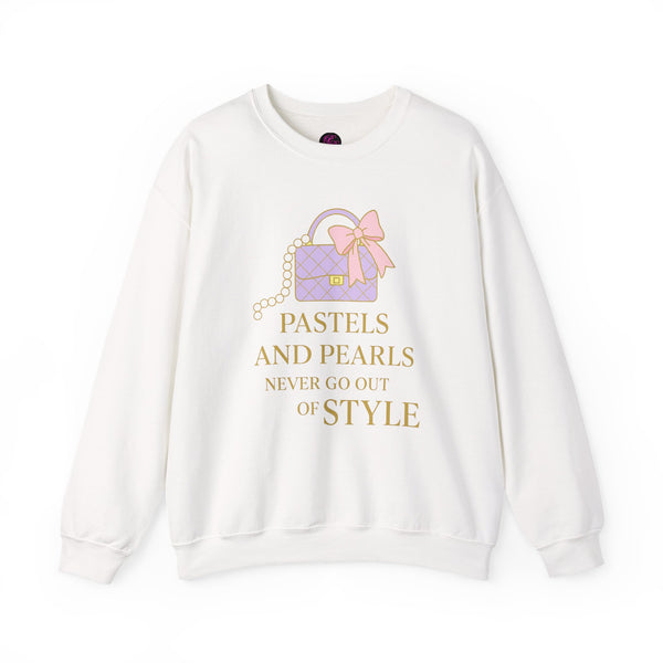 Pearl Cozy Heavy Blend™ Crewneck Sweatshirt  Perfect Gift for Fall, Sweatshirt, Comfortable Crewneck, Casual Style